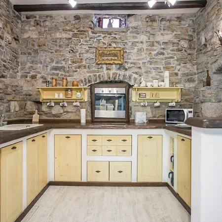 Dom wakacyjny Country House Mar Il Omiš